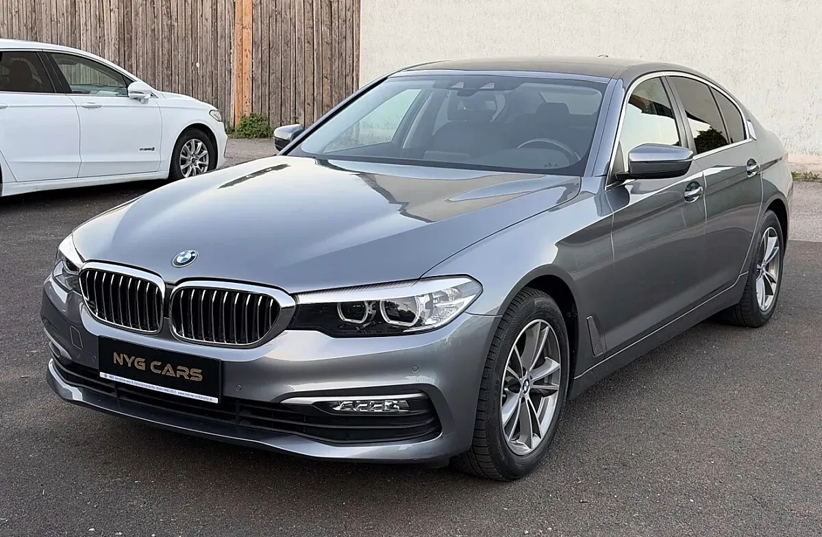 BMW 5 Series 2017 photo 2