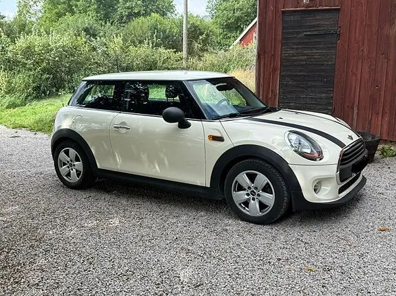 Mini One 2016 photo 2