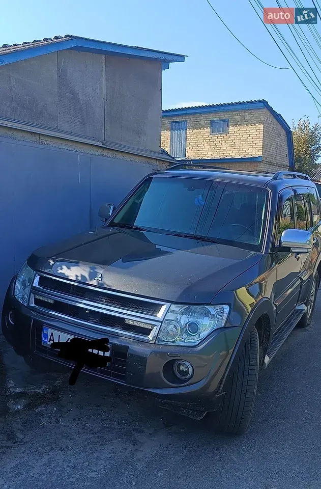 Mitsubishi Pajero Wagon
