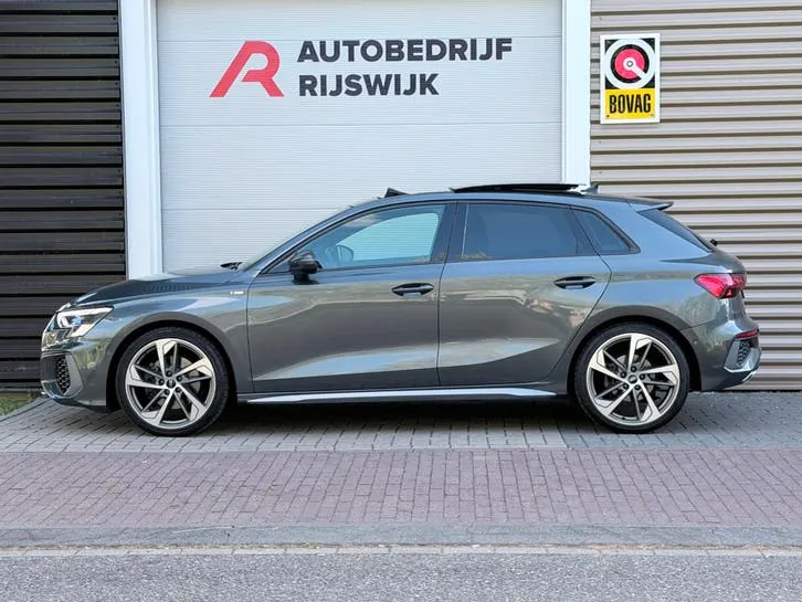 Audi A3 2020 photo 2