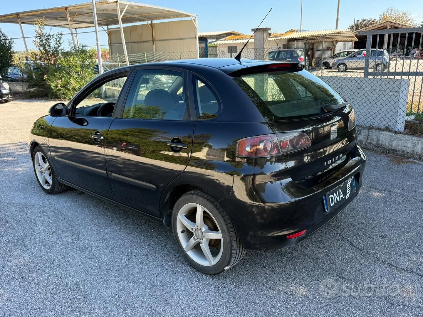 Volkswagen Polo 2008 photo 3