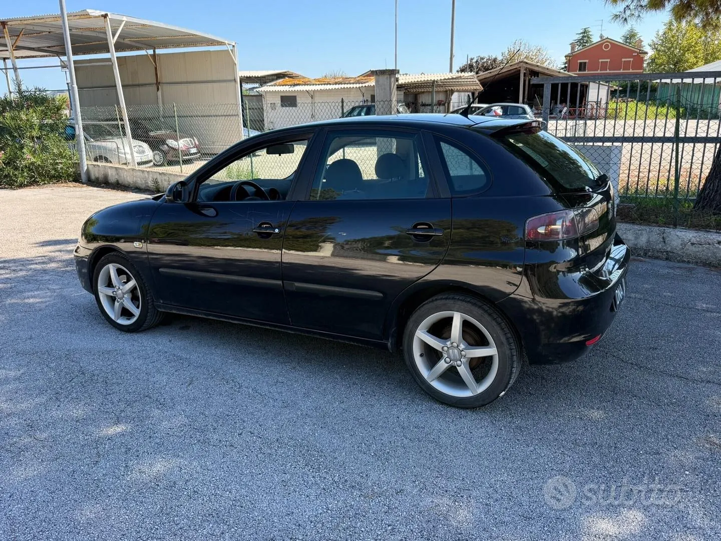 Volkswagen Polo 2008 photo 2