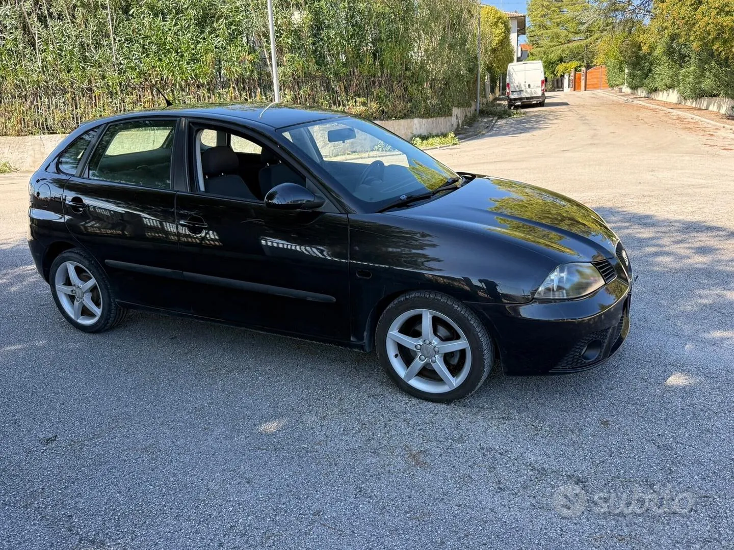 Volkswagen Polo 2008 photo 4