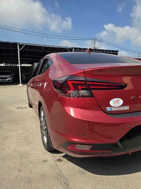 Hyundai Elantra 2020 photo 3