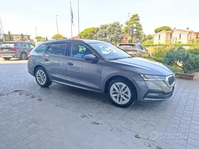 Skoda Octavia 2023 photo 3