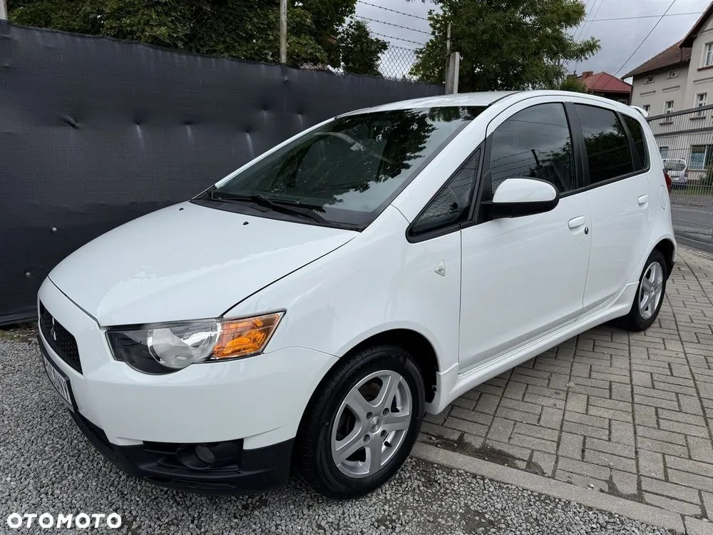 Mitsubishi Colt 2012 photo 4