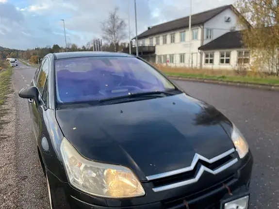 Citroen C4 2007 photo 4