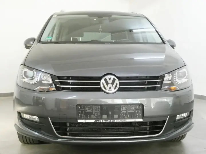 Volkswagen Sharan 2015 photo 2