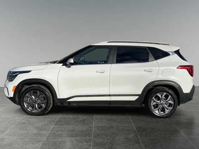 Kia Seltos 2024 photo 2