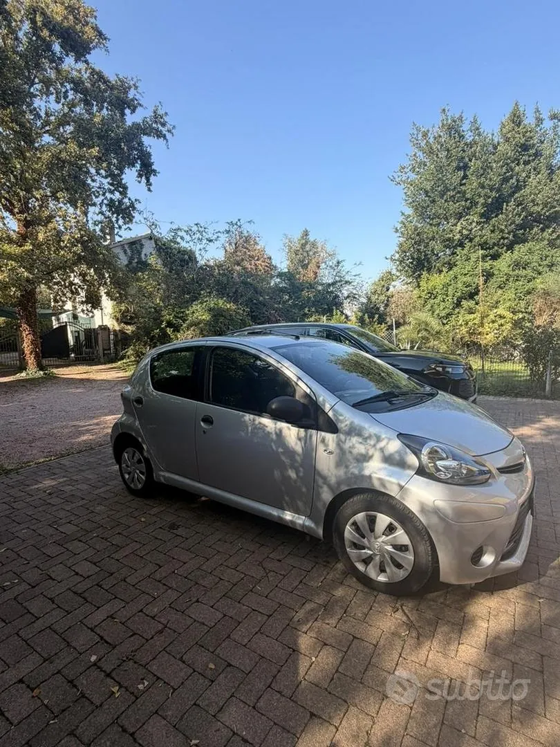 Toyota Aygo 2013 photo 4