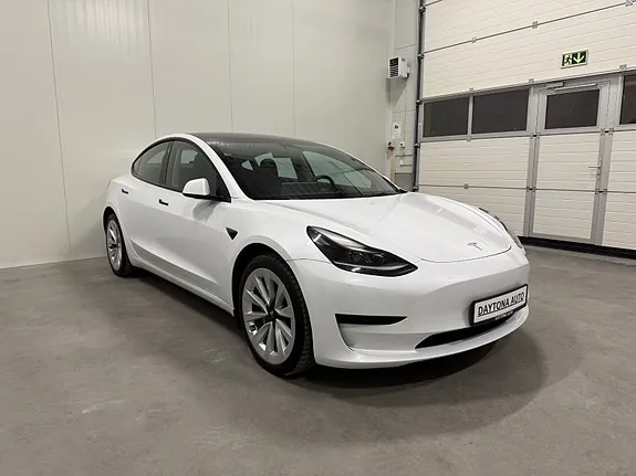 Tesla Model 3 2021 photo 4