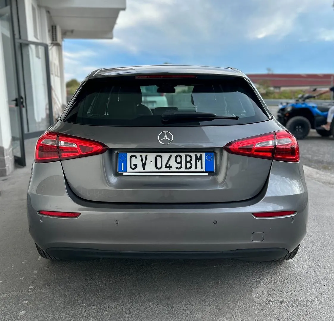 Mercedes-Benz A 180 2019 photo 5