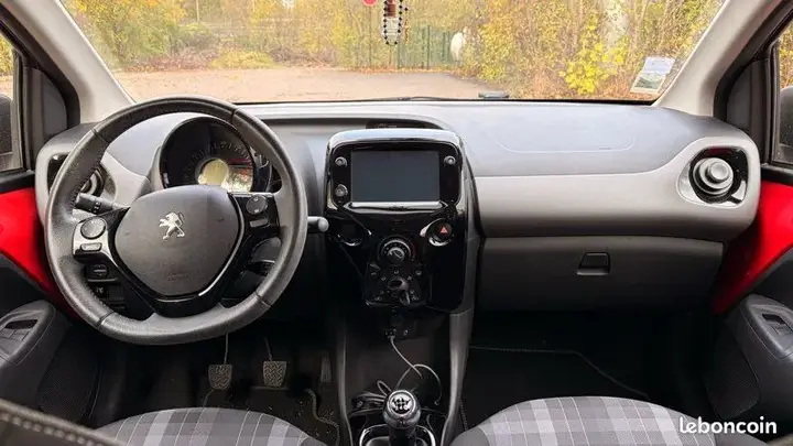 Peugeot 108 2018 photo 3