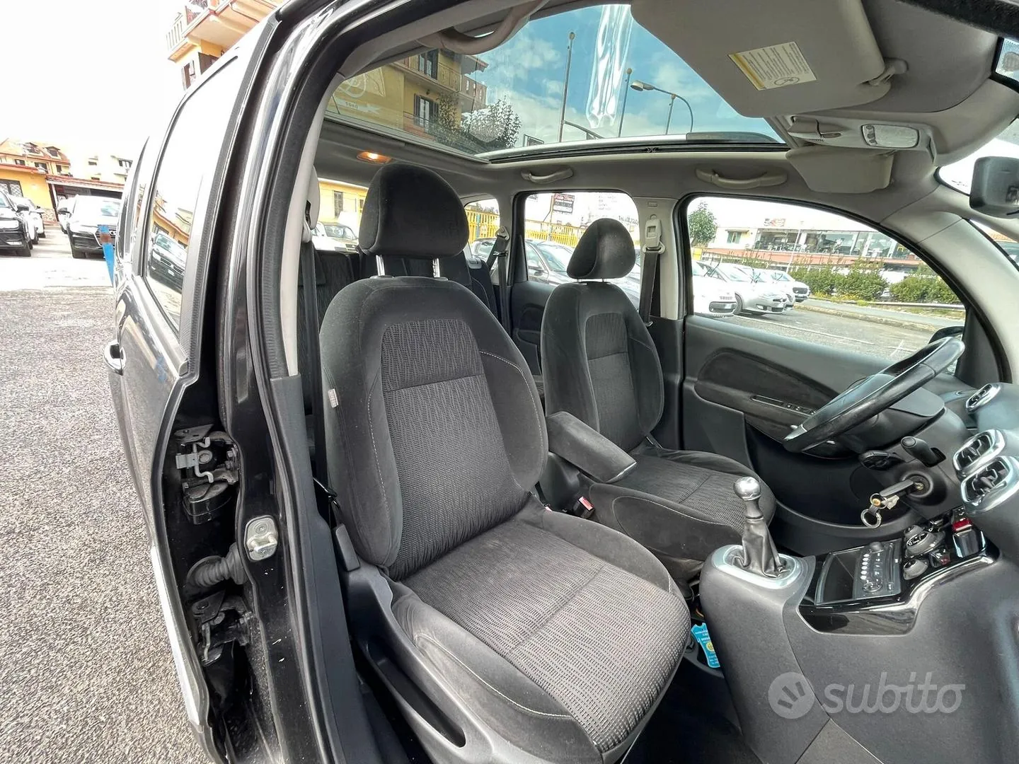Citroen C3 Picasso 2009 photo 5