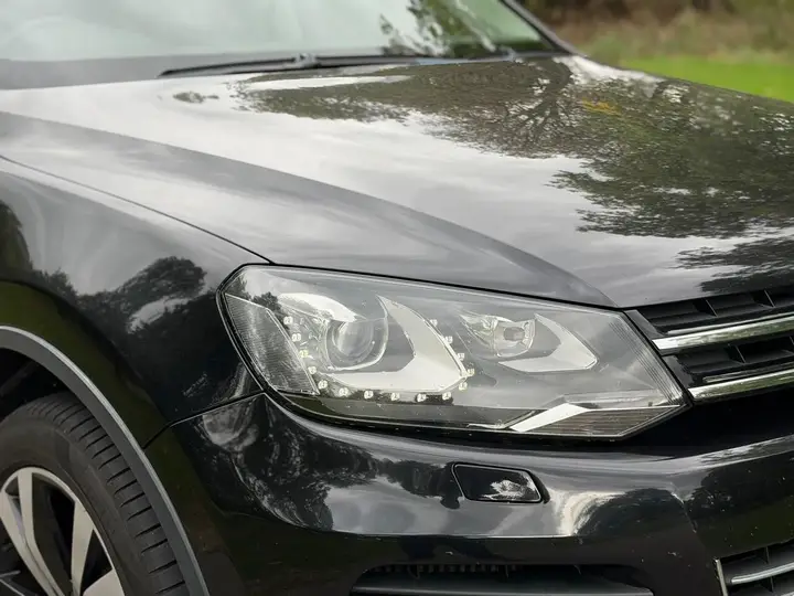 Volkswagen Touareg 2013 photo 3