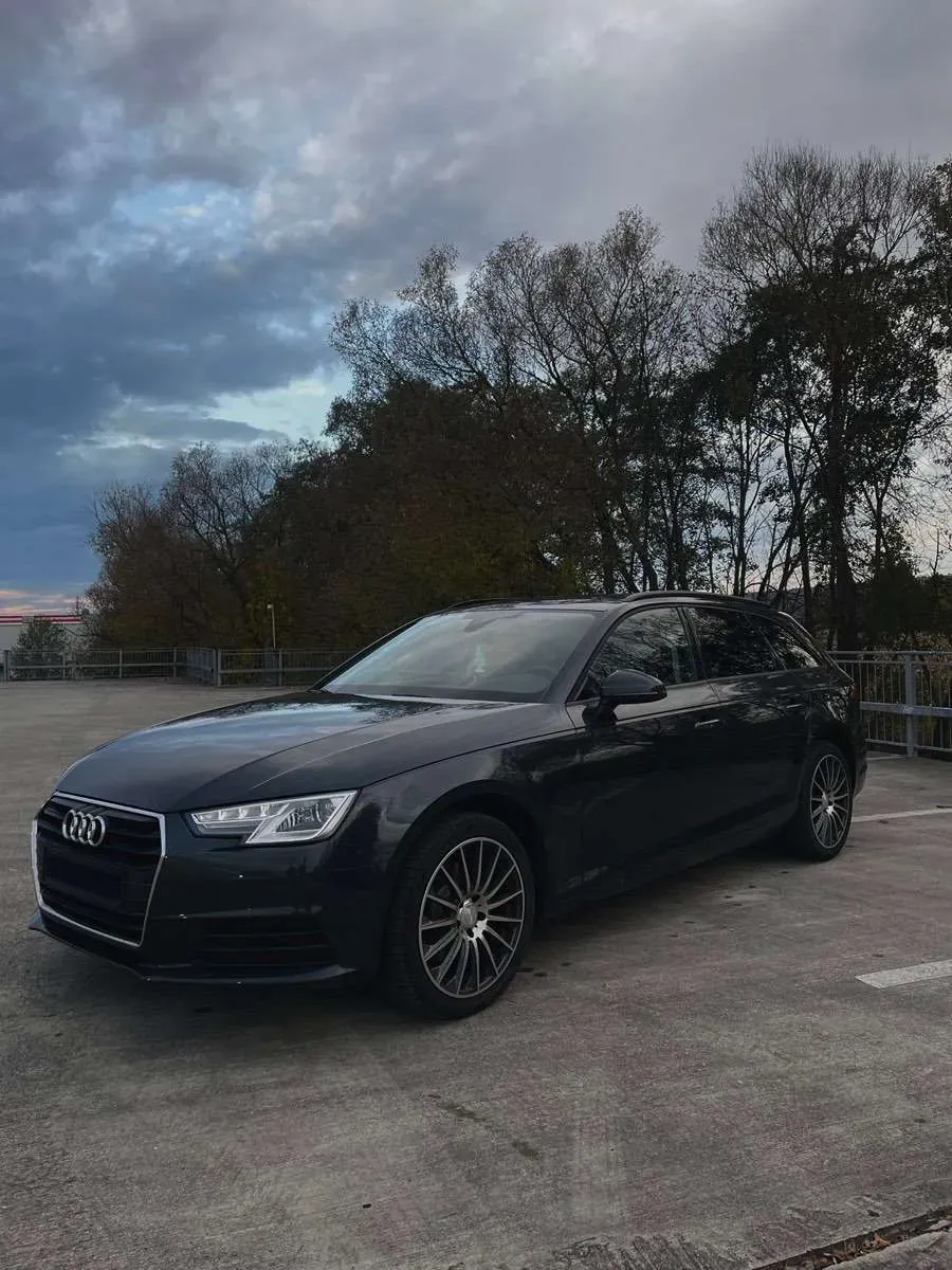 Audi A4 2019 photo 3