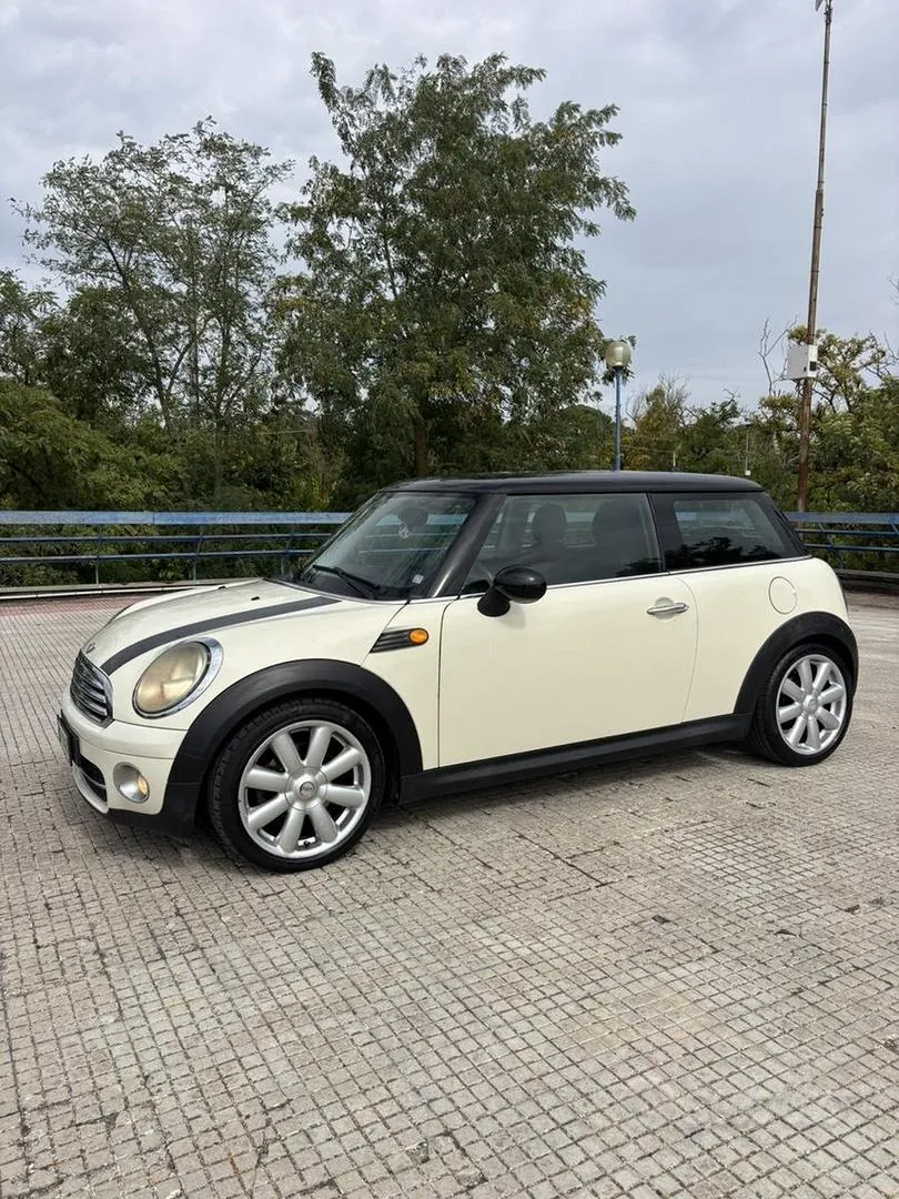 Mini Cooper 2008 photo 2