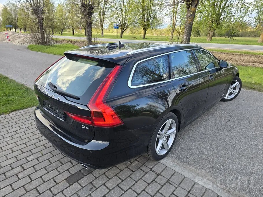 Volvo V90 2019 photo 4