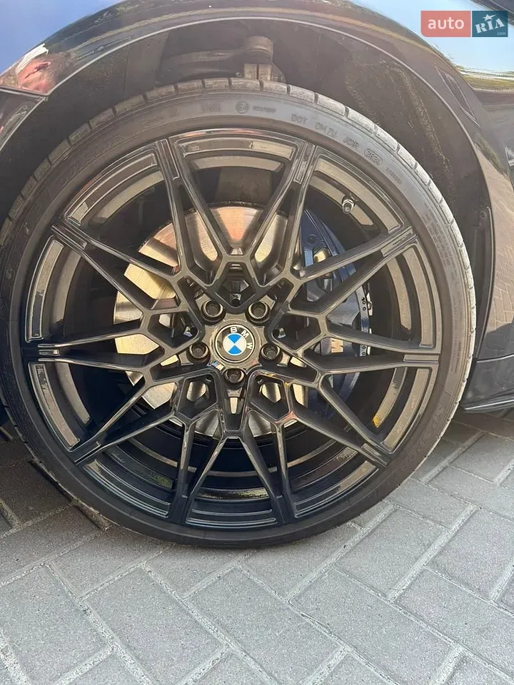 BMW 5 Series 2018 photo 3