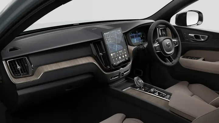 Volvo Xc60 photo 2