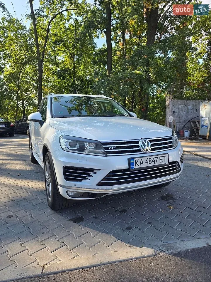 Volkswagen Touareg