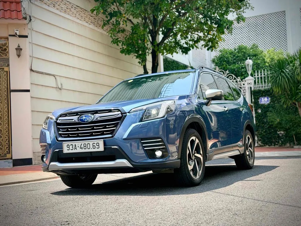 Subaru Forester 2024 photo 2