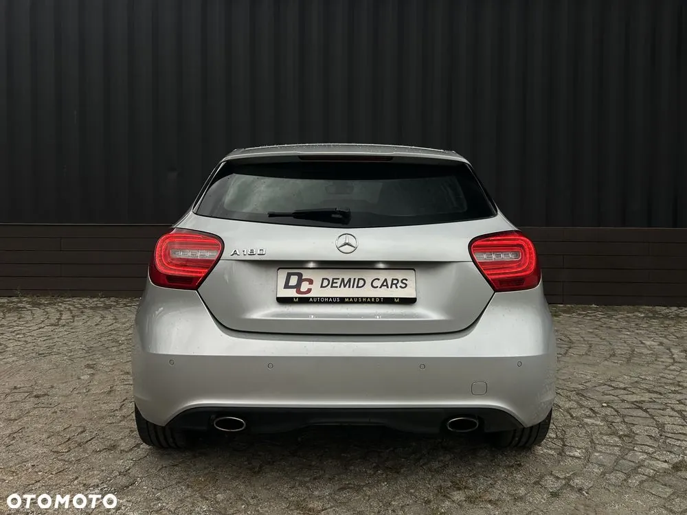 Mercedes-Benz A-Class 2015 photo 4