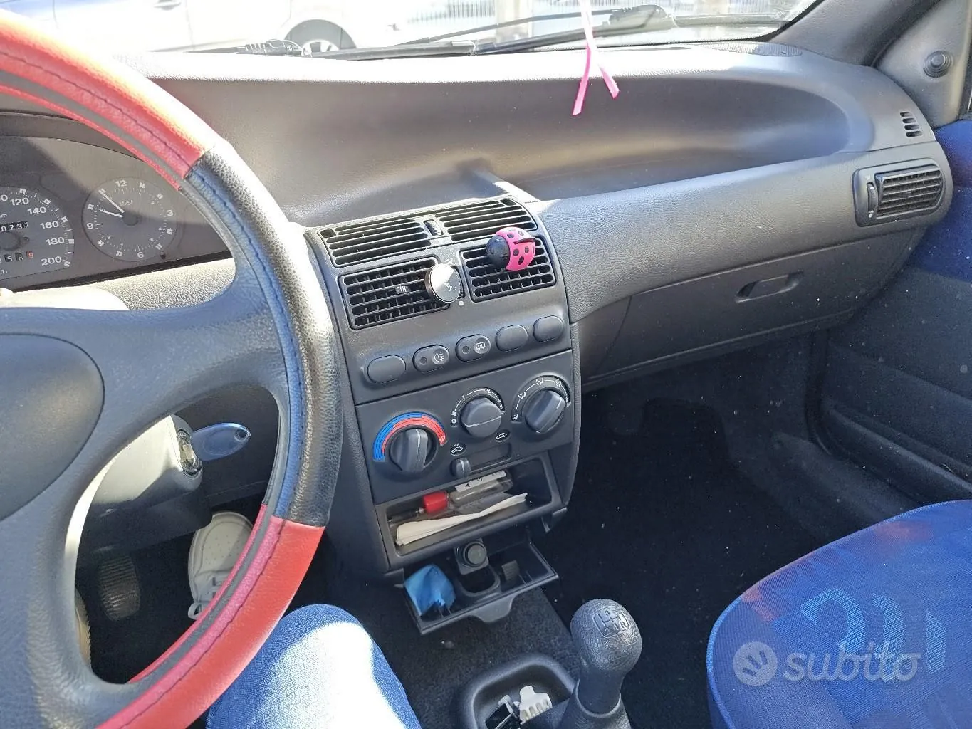 Fiat Punto 1998 photo 4