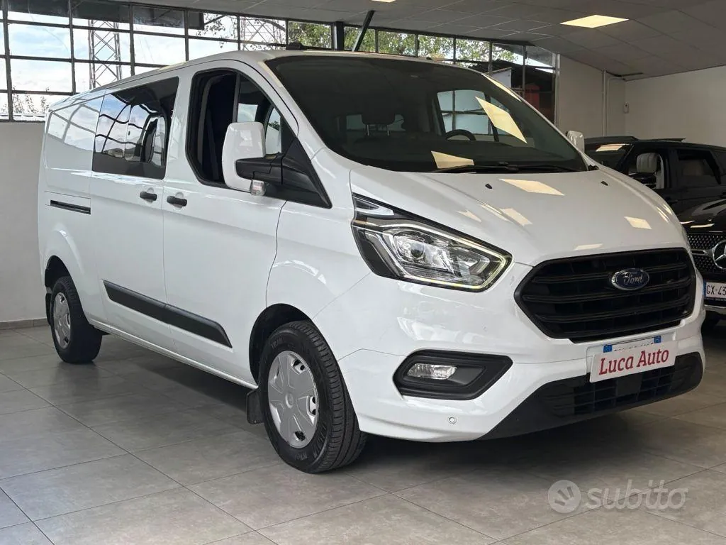Ford Transit Custom 2023 photo 3