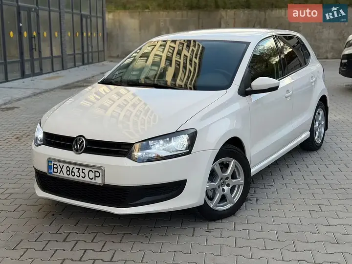 Volkswagen Polo 2010 photo 4