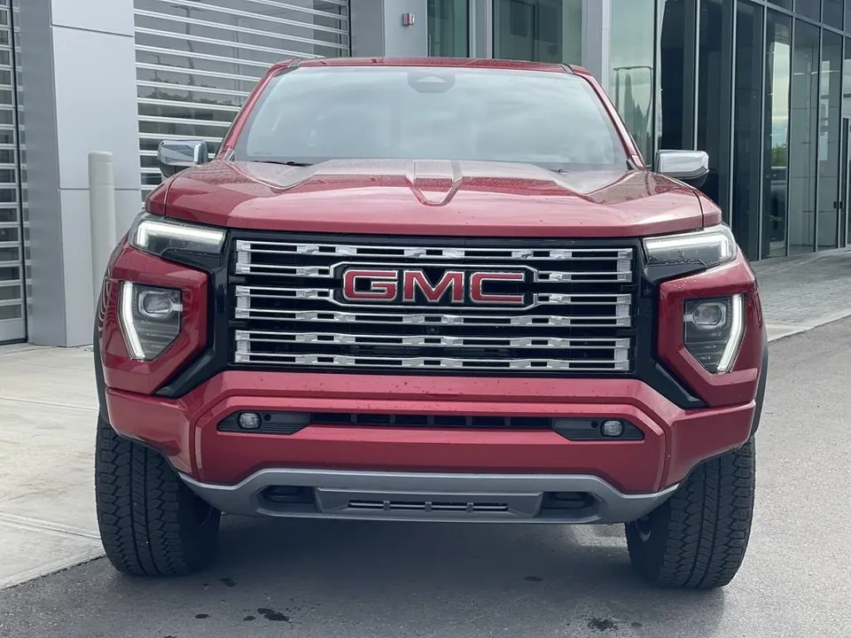 GMC Canyon 2023 photo 2