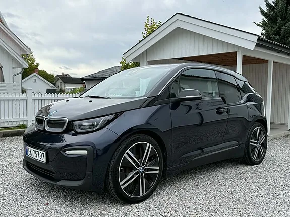BMW I3