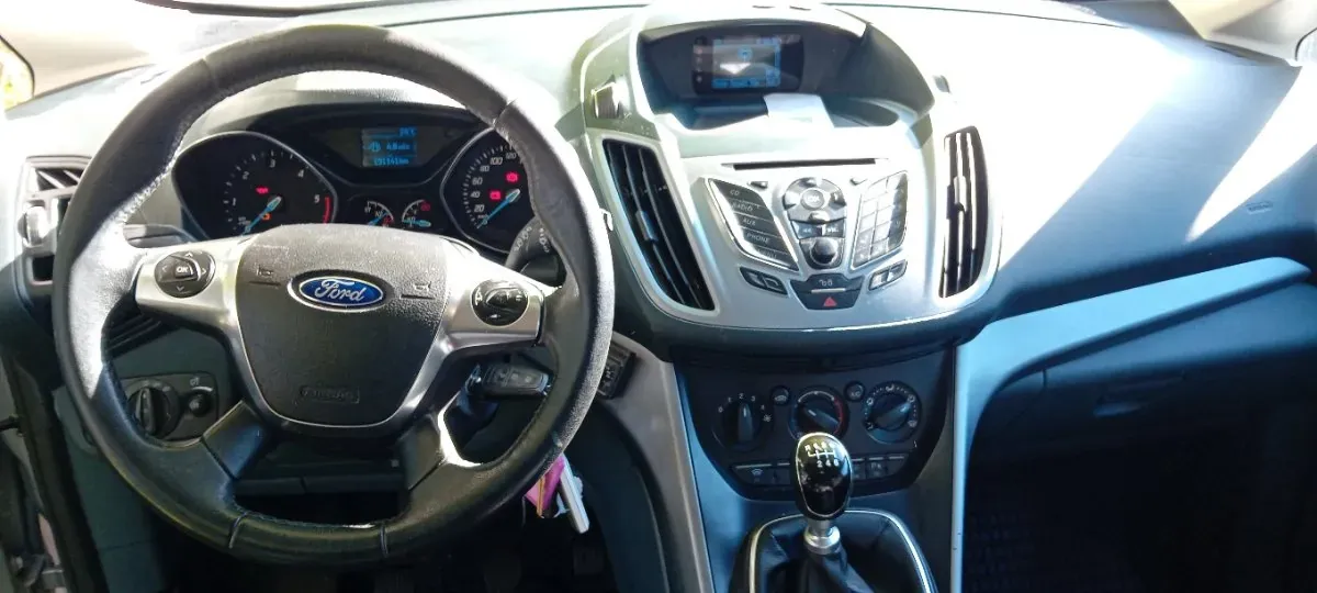 Ford C-Max 2013 photo 3