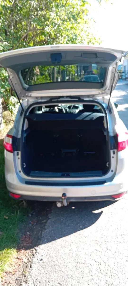 Ford C-Max 2013 photo 2