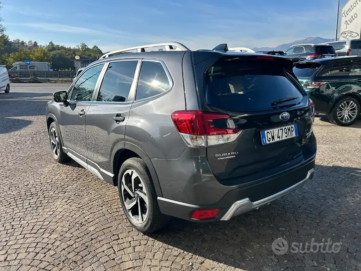 Subaru Forester 2024 photo 4