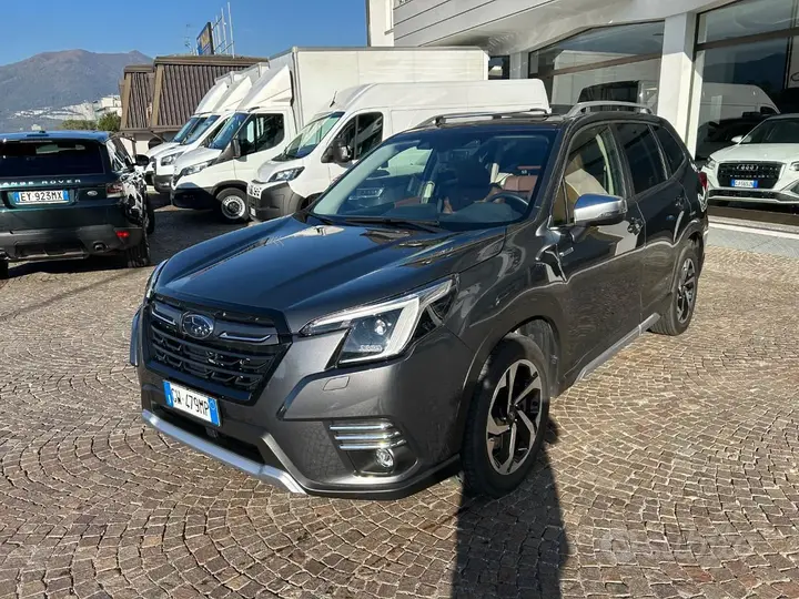Subaru Forester 2024 photo 2