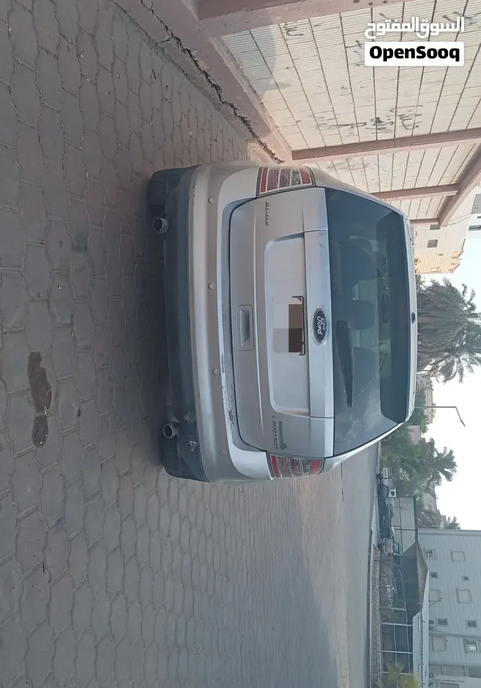 Ford Edge 2010 photo 2