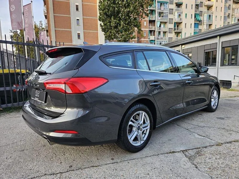 Ford Focus 2021 photo 4