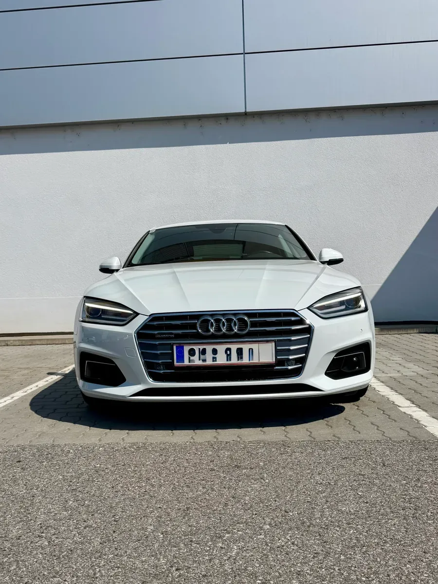Audi A5 2017 photo 2
