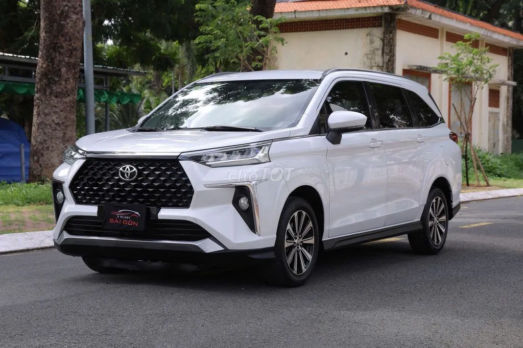 Toyota Veloz 2022 photo 2