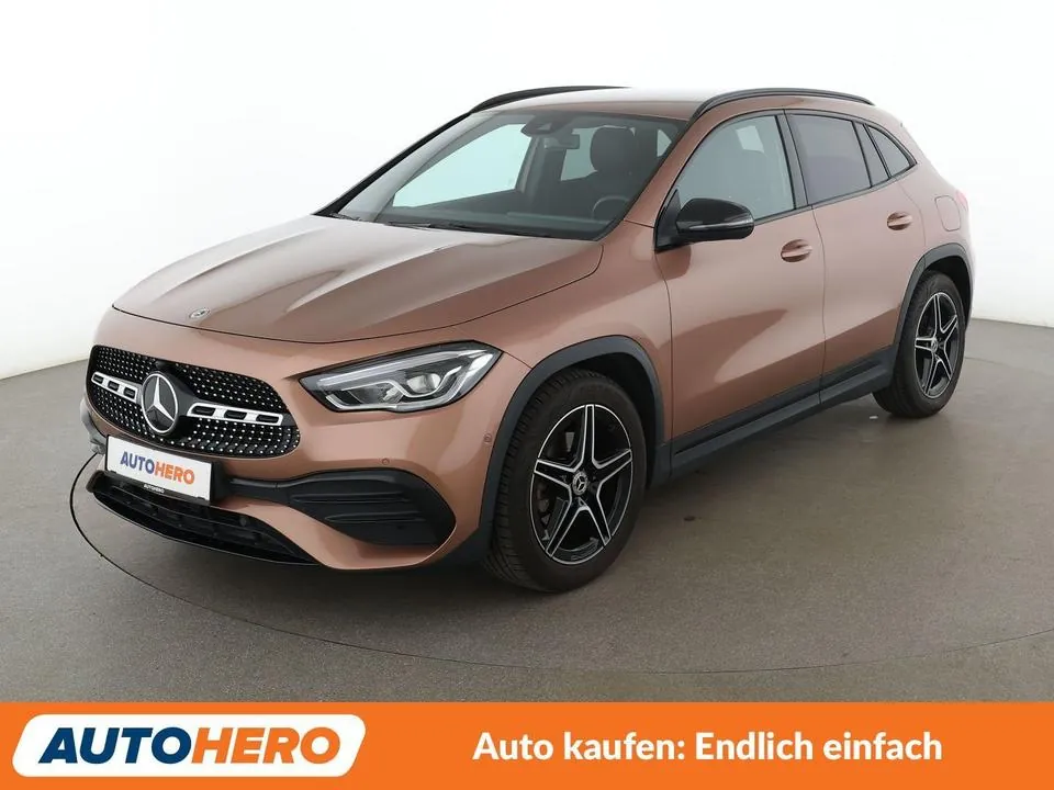 Mercedes-Benz Gla 200 Amg-Line