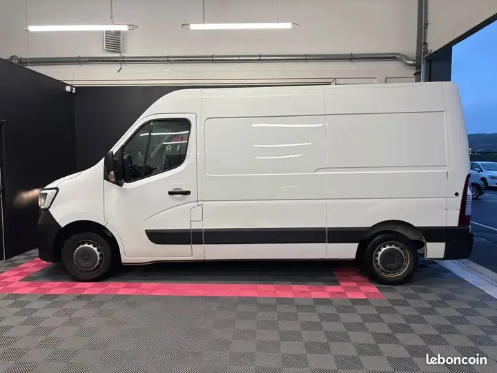 Renault Master 2022 photo 2