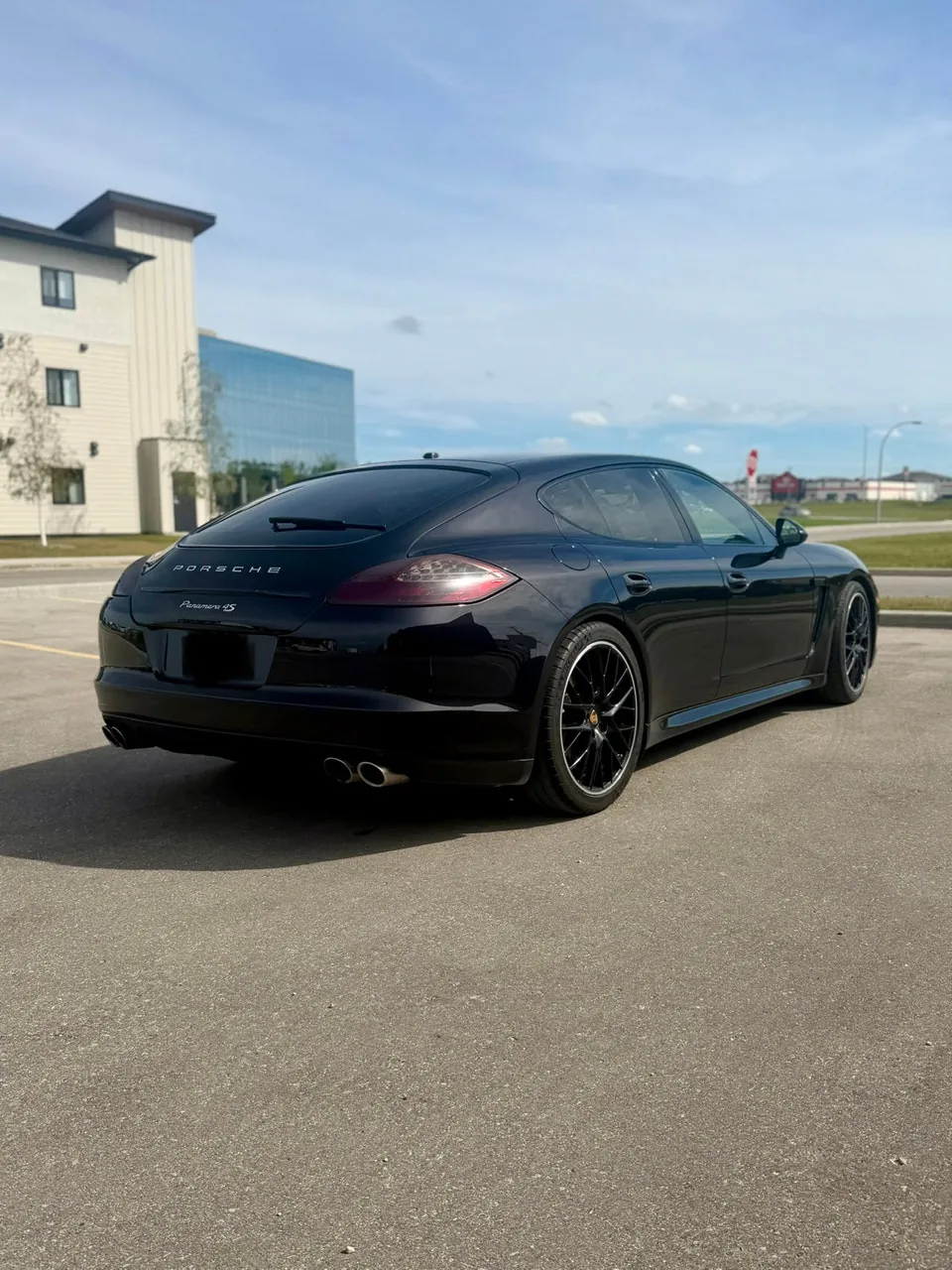 Porsche Panamera 2013 photo 4