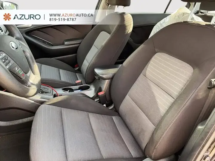 Kia Forte 2015 photo 4