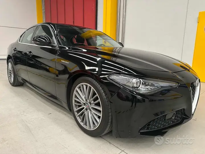 Alfa Romeo Giulia 2016 photo 5