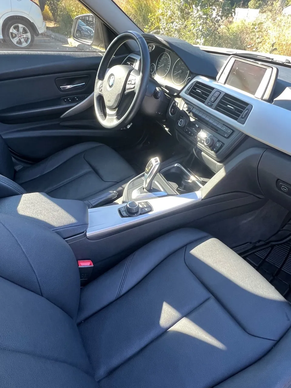BMW 3Series 2012 photo 5