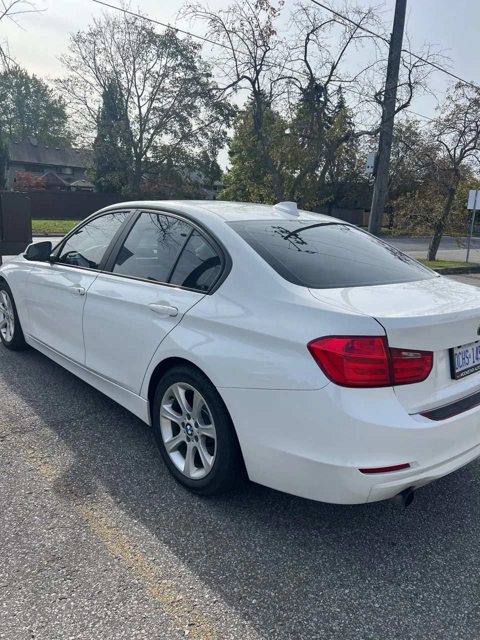 BMW 3Series 2012 photo 2