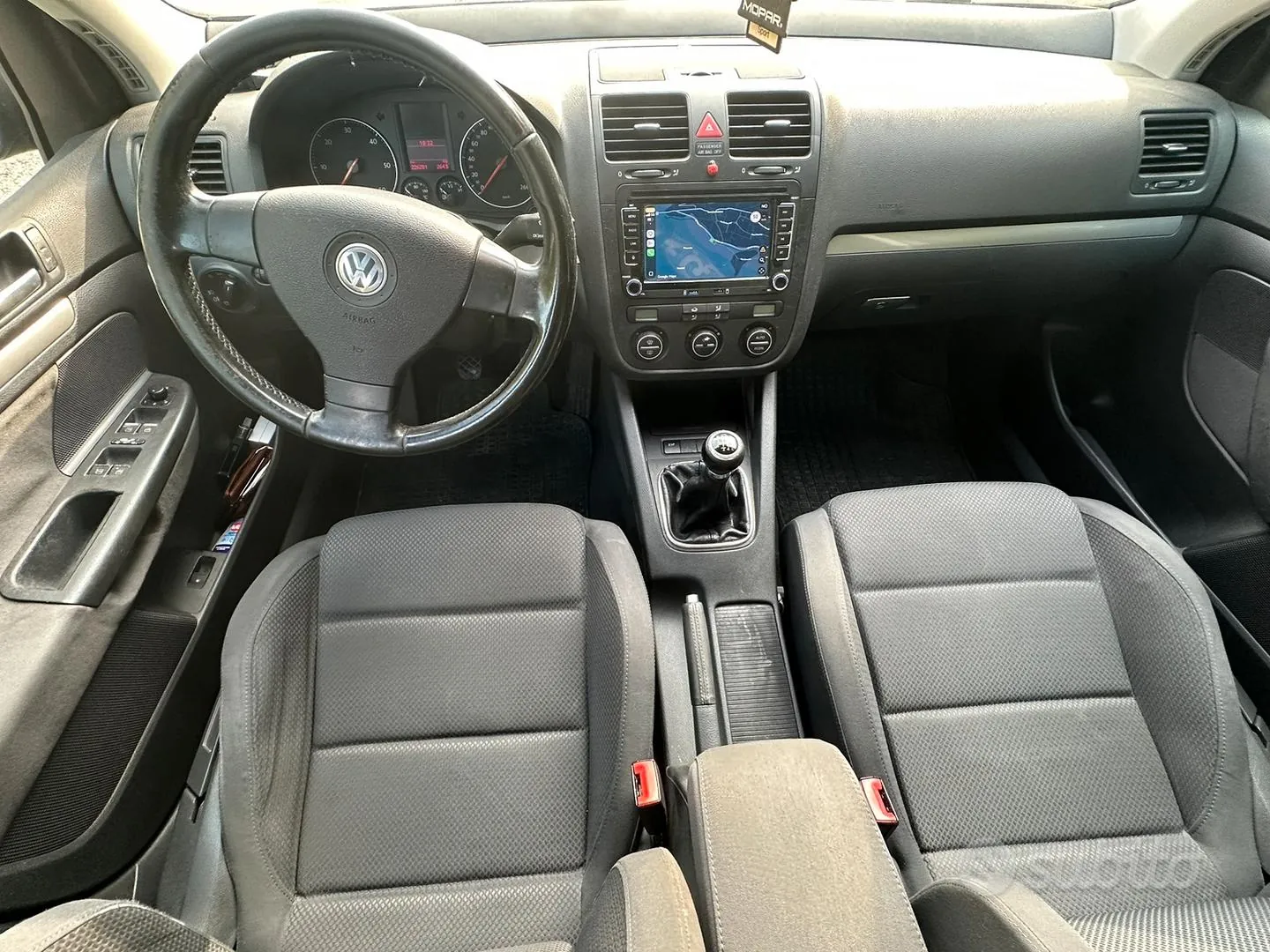 Volkswagen Golf 2005 photo 5