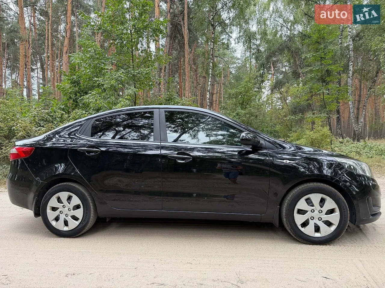 Kia Rio 2012 photo 5