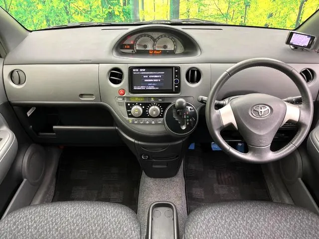 Toyota Sienna 2013 photo 2